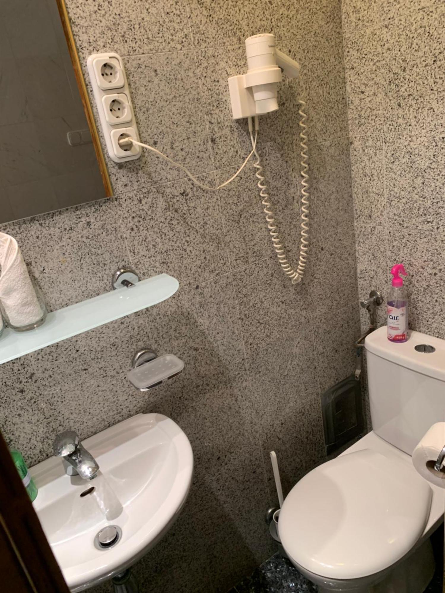 Bed and Breakfast Kalmár Panzió Budapest Esterno foto